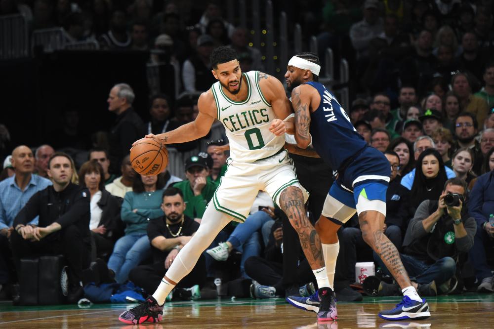 是他坚持不 是他坚持不